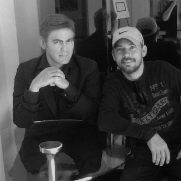 Meet your Posher, Ricky - Picture 1 of 2